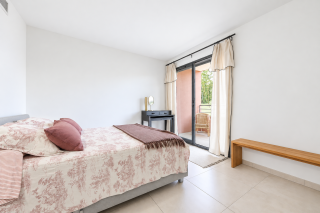apartment 4 Rooms for sale on ARLES (13200)