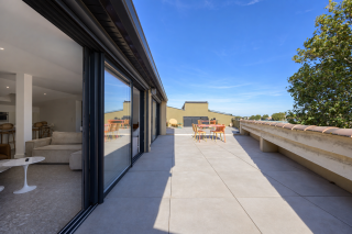duplex 3 Rooms for sale on ARLES (13200)