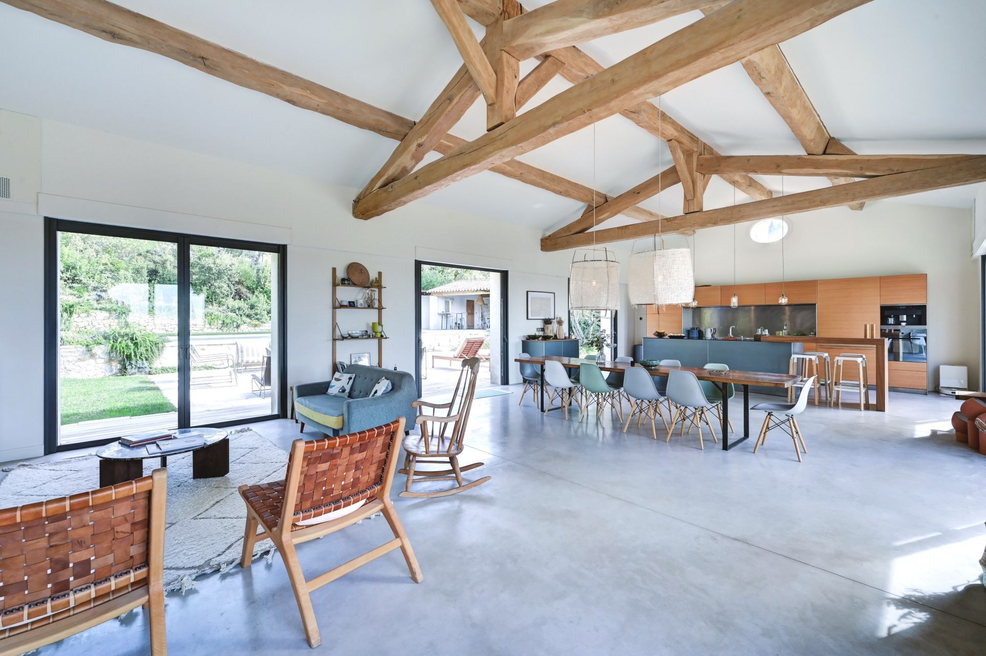 house 12 Rooms for sale on MAUSSANE LES ALPILLES (13520)