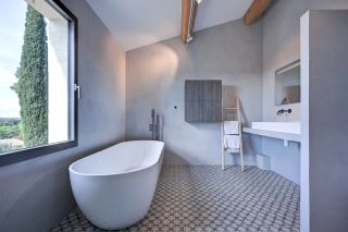 house 12 Rooms for sale on MAUSSANE LES ALPILLES (13520)