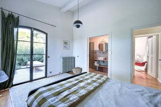 house 12 Rooms for sale on MAUSSANE LES ALPILLES (13520)