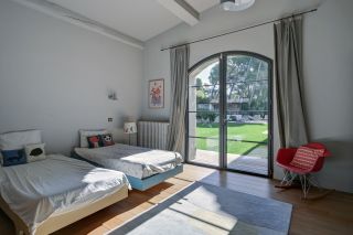 house 12 Rooms for sale on MAUSSANE LES ALPILLES (13520)