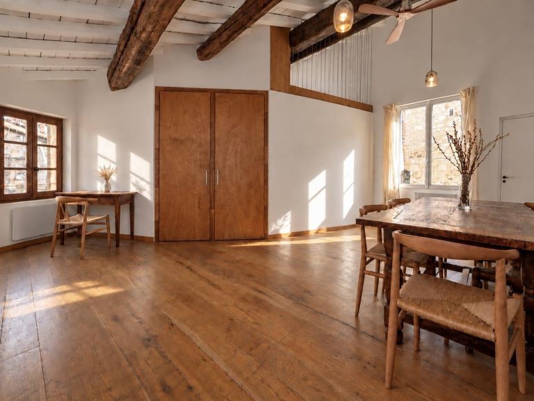 apartment 2 Rooms for sale on ARLES (13200)