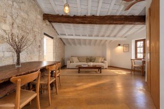 apartment 2 Rooms for sale on ARLES (13200)