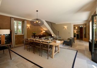 house 10 Rooms for seasonal rent on EYGALIERES (13810)