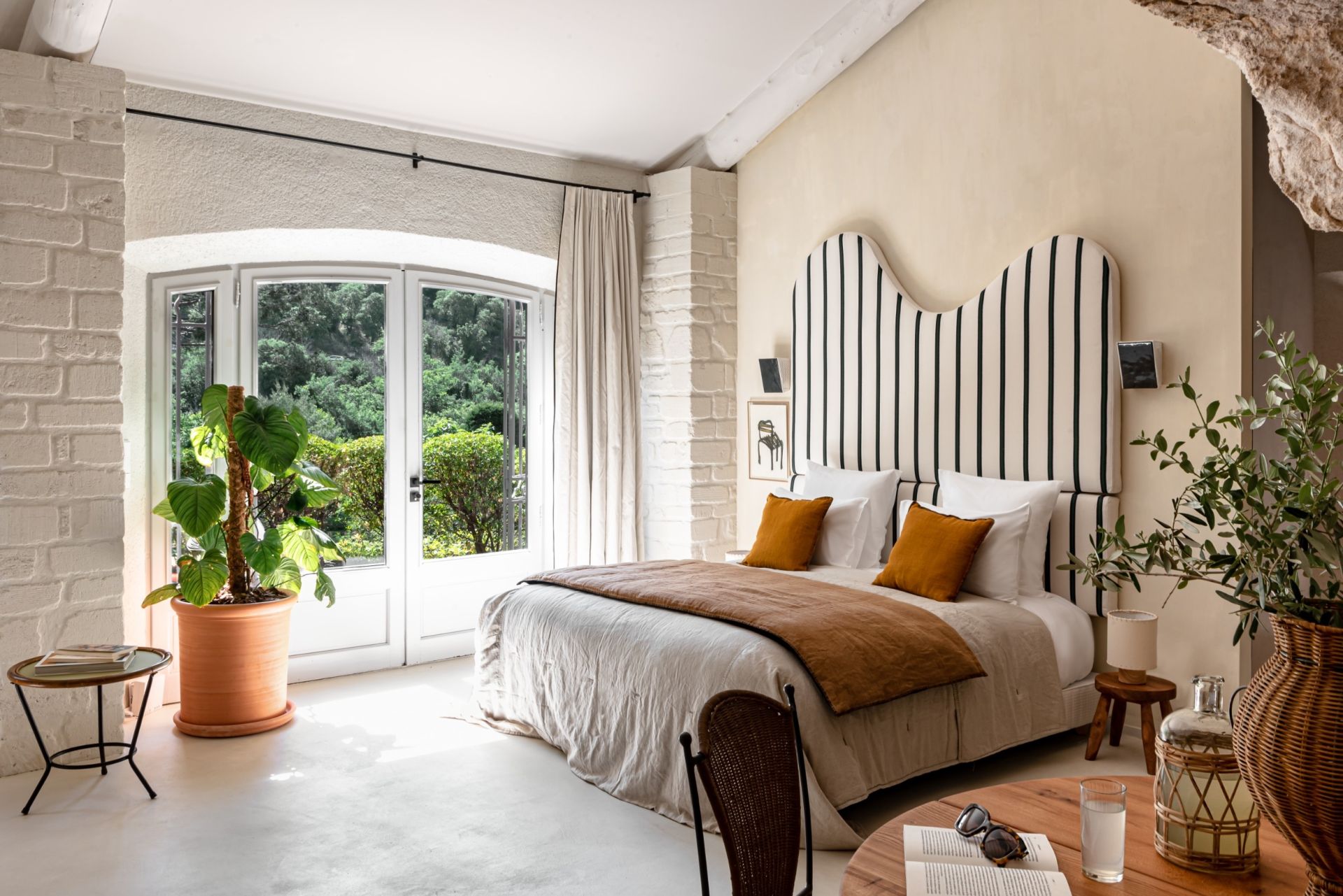 mas 14 Rooms for seasonal rent on LES BAUX DE PROVENCE (13520)