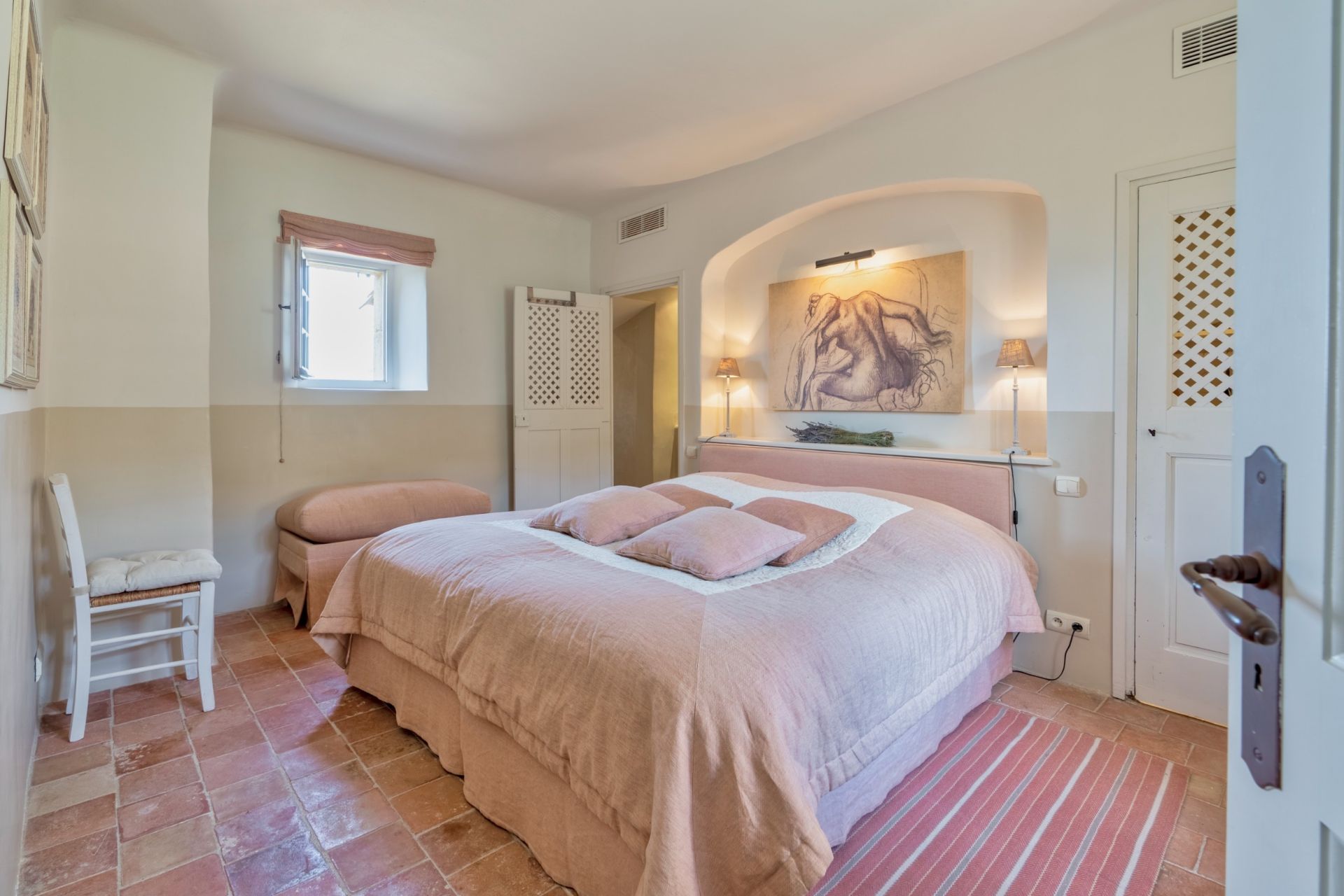 mas 12 Rooms for seasonal rent on AIX EN PROVENCE (13090)
