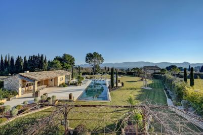 Vacances Maison Saint-Rémy-de-Provence 8 Pièces 450 m²