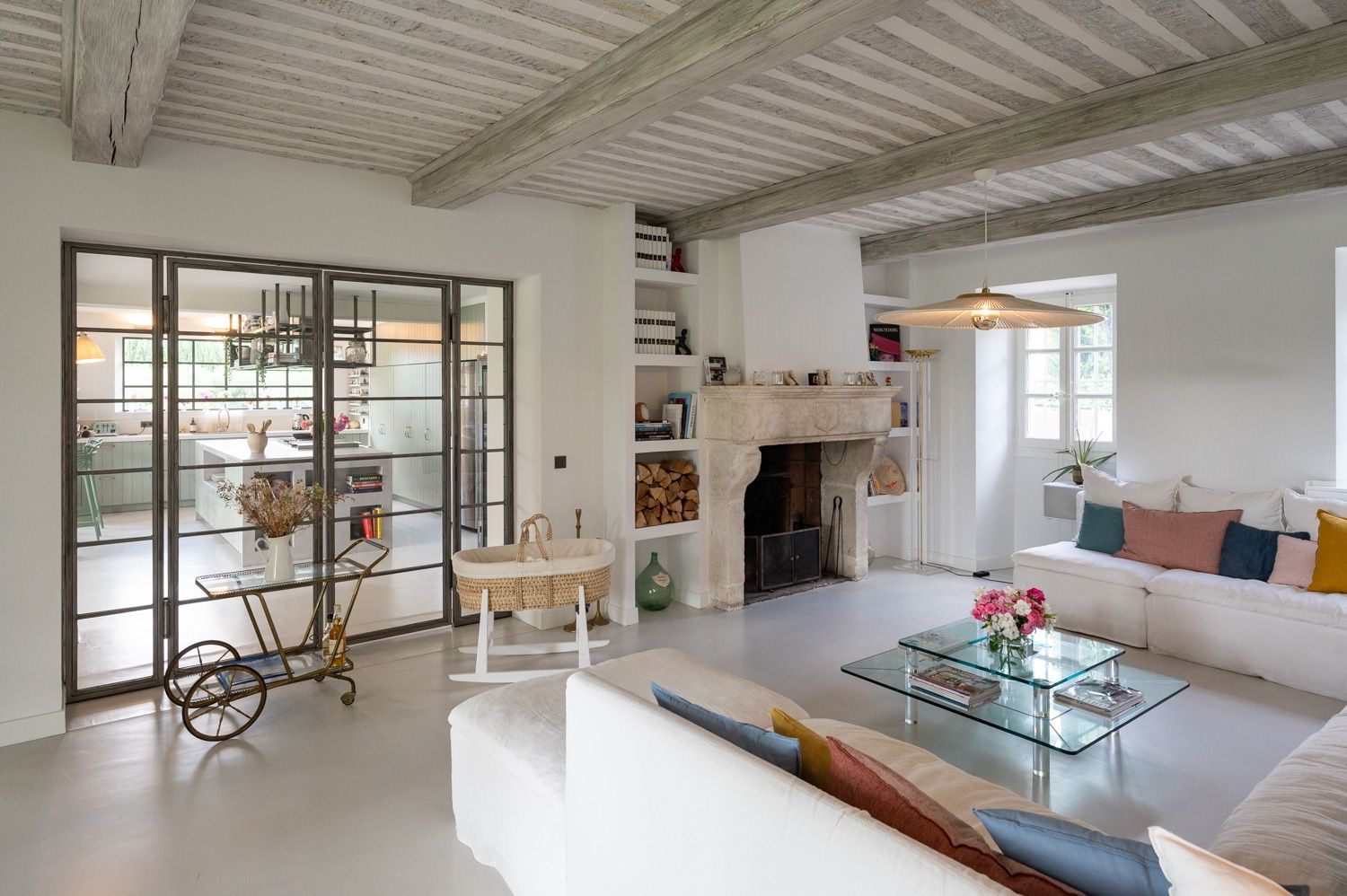 mas 9 Rooms for seasonal rent on ST REMY DE PROVENCE (13210)