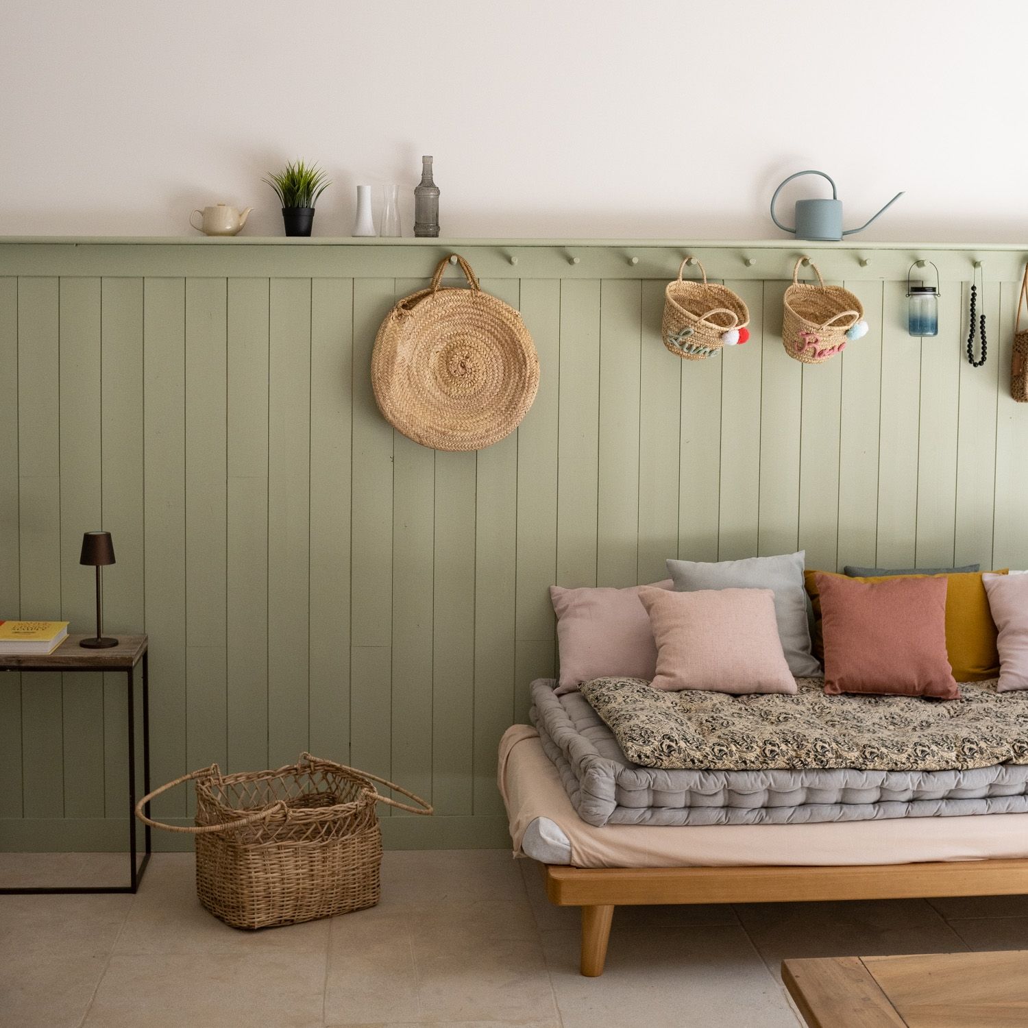 mas 9 Rooms for seasonal rent on ST REMY DE PROVENCE (13210)